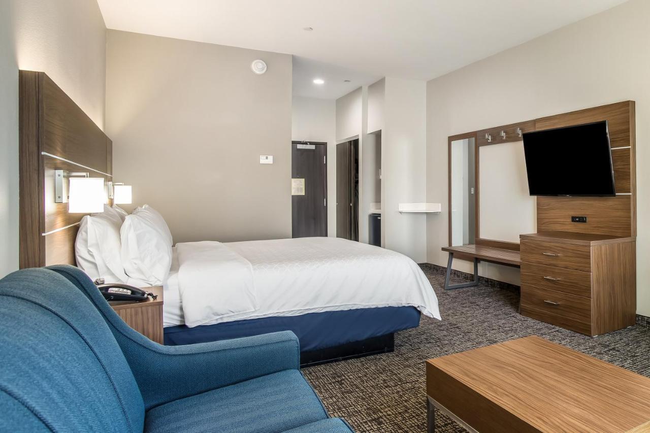 Holiday Inn Express & Suites Tulsa East - Catoosa By Ihg Dış mekan fotoğraf