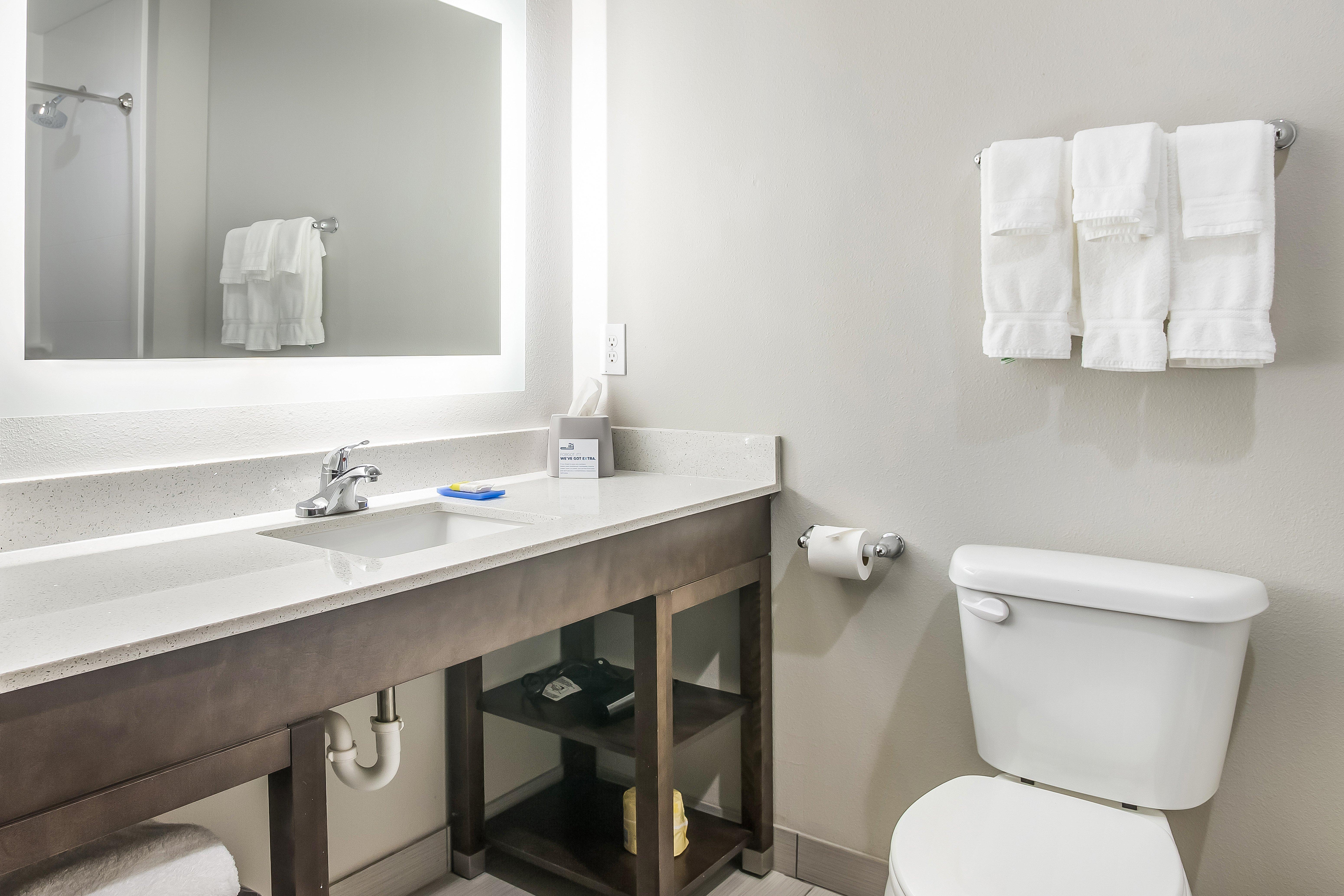 Holiday Inn Express & Suites Tulsa East - Catoosa By Ihg Dış mekan fotoğraf
