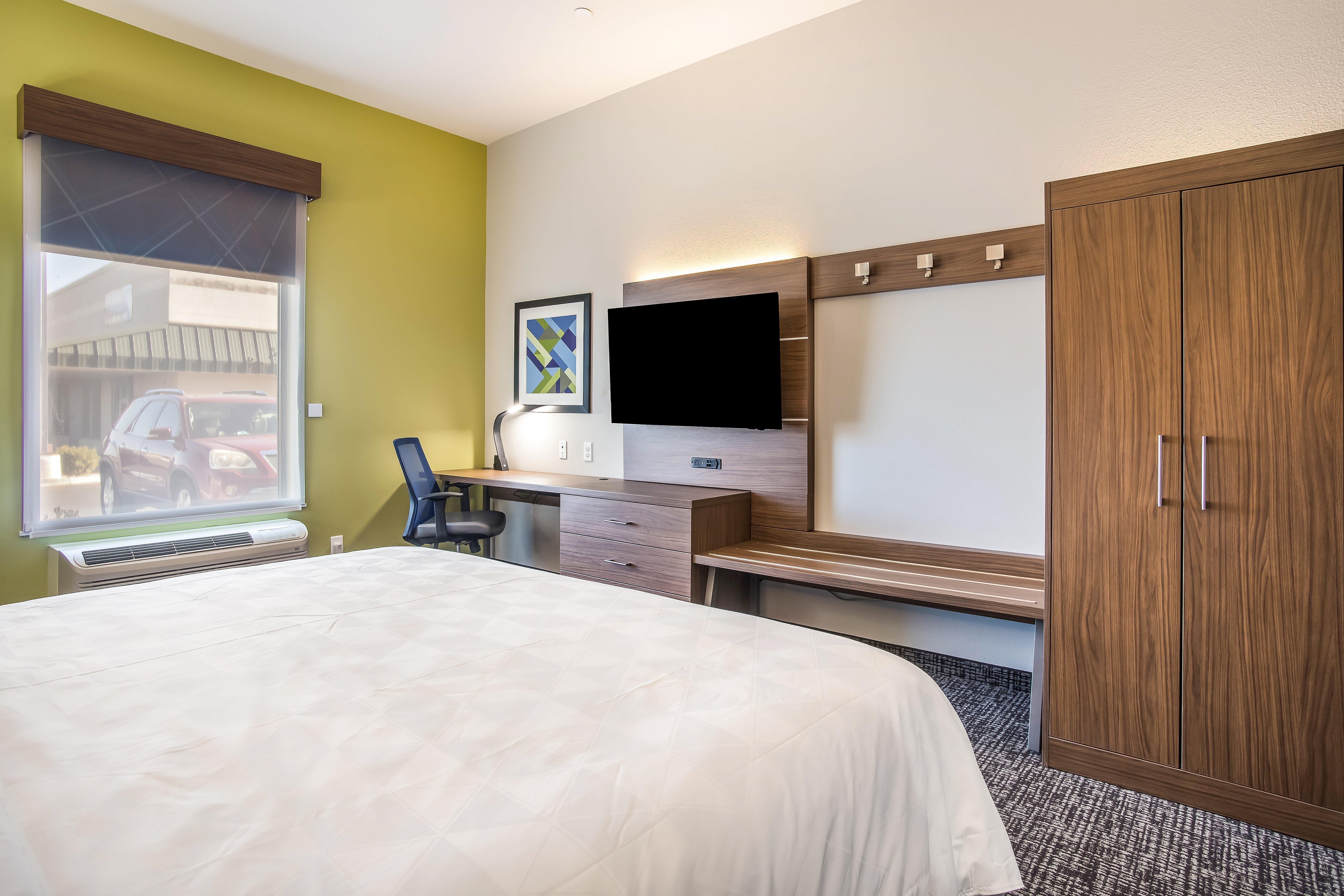 Holiday Inn Express & Suites Tulsa East - Catoosa By Ihg Dış mekan fotoğraf