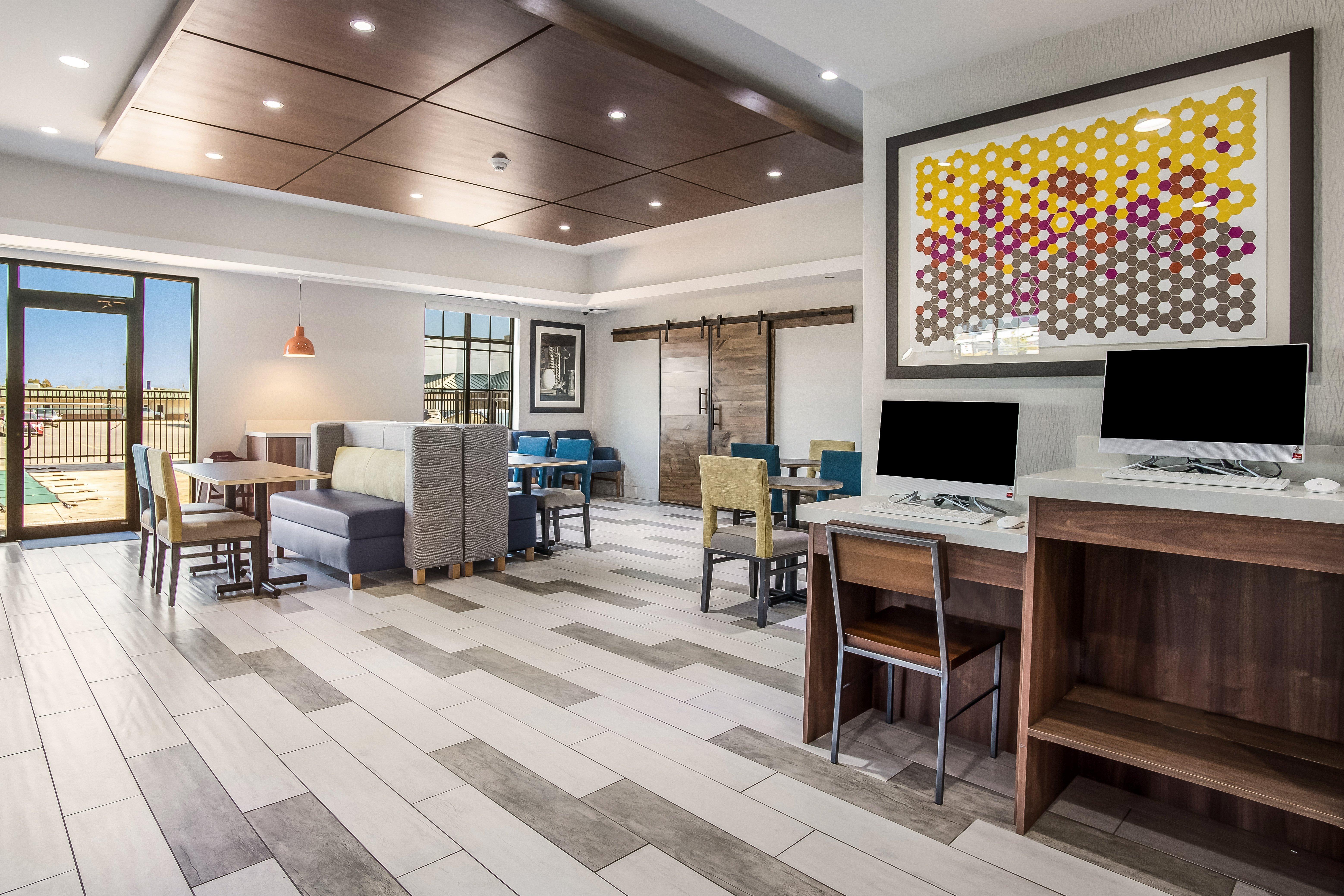 Holiday Inn Express & Suites Tulsa East - Catoosa By Ihg Dış mekan fotoğraf