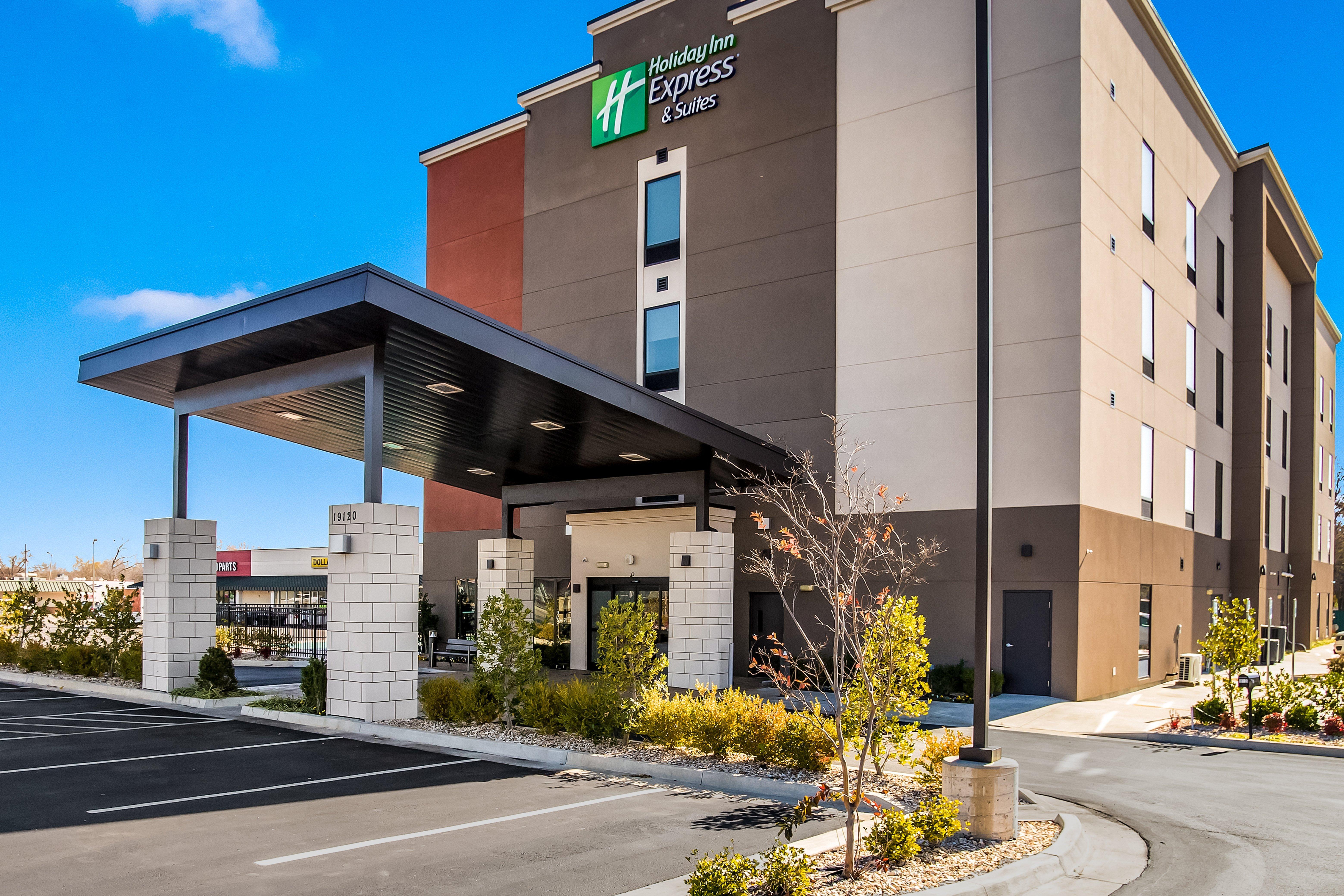 Holiday Inn Express & Suites Tulsa East - Catoosa By Ihg Dış mekan fotoğraf