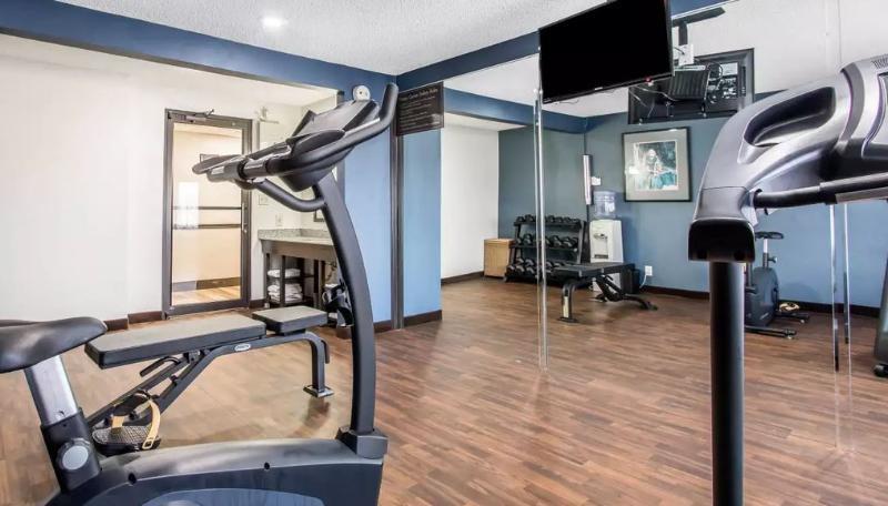 Holiday Inn Express & Suites Tulsa East - Catoosa By Ihg Dış mekan fotoğraf