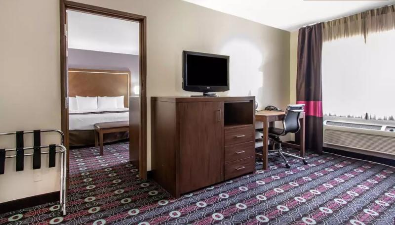 Holiday Inn Express & Suites Tulsa East - Catoosa By Ihg Dış mekan fotoğraf