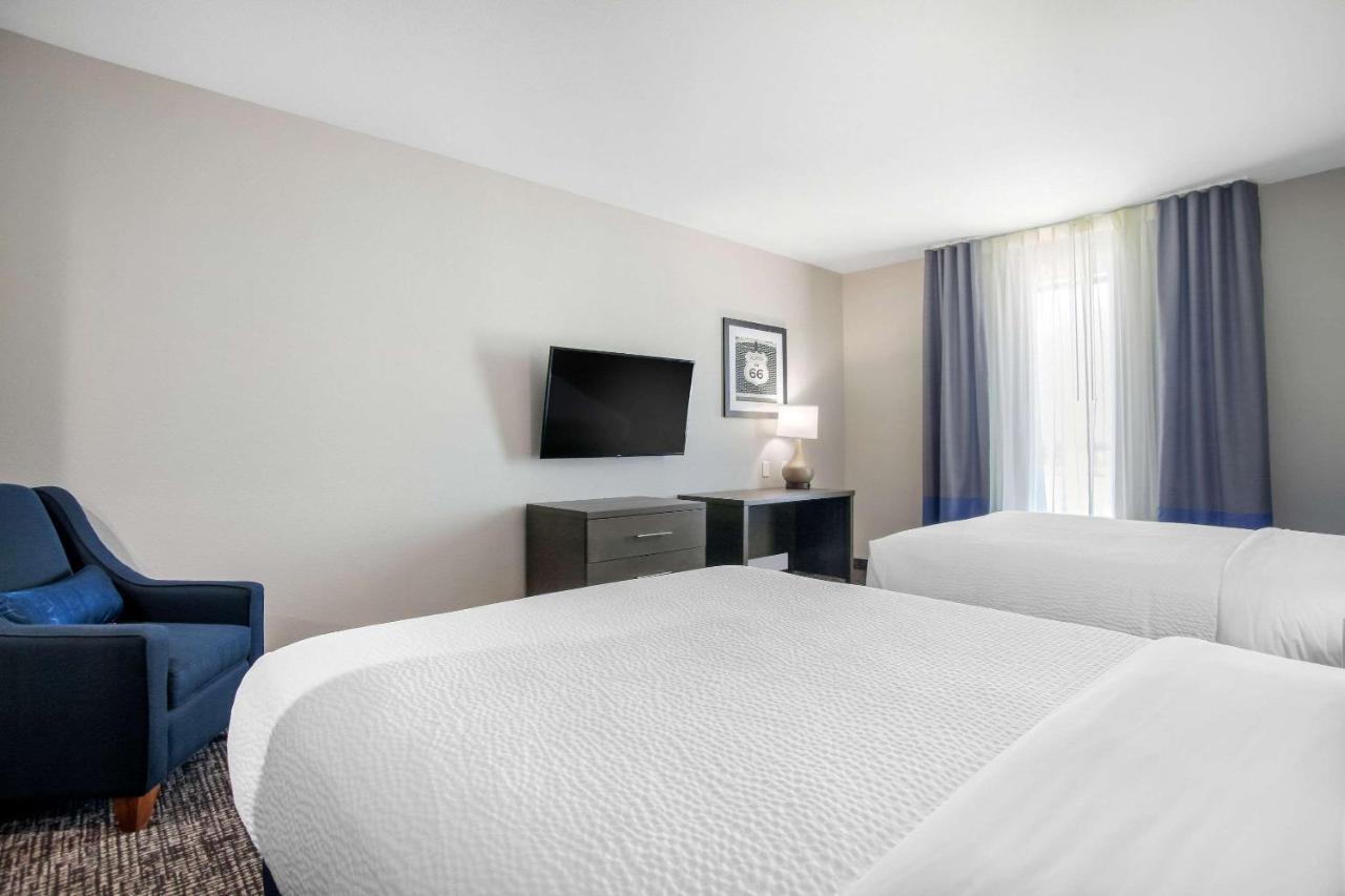 Holiday Inn Express & Suites Tulsa East - Catoosa By Ihg Dış mekan fotoğraf